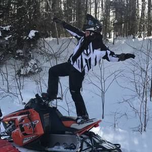 Meet your Posher, Justin